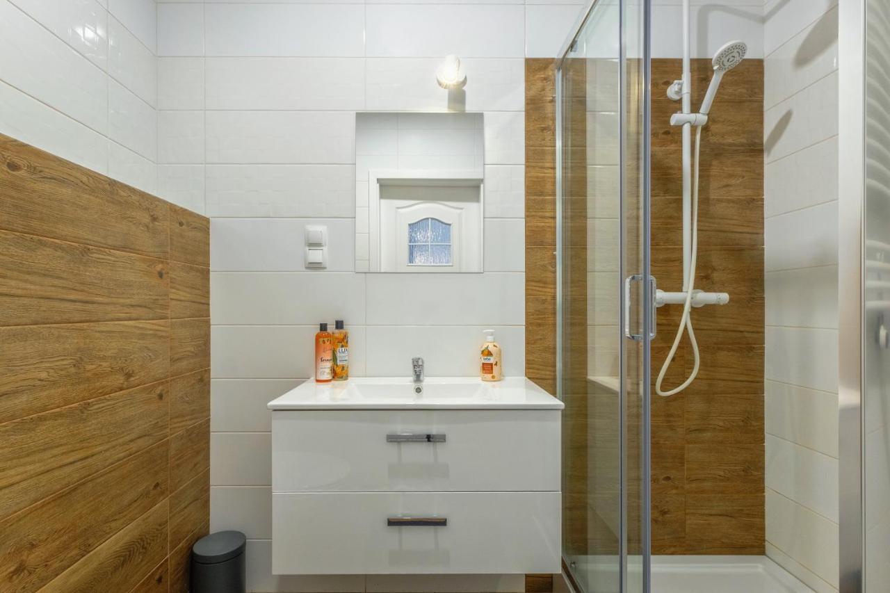 Boho Apartment Janow Z Miejscem Parkingowym Lodz  Luaran gambar